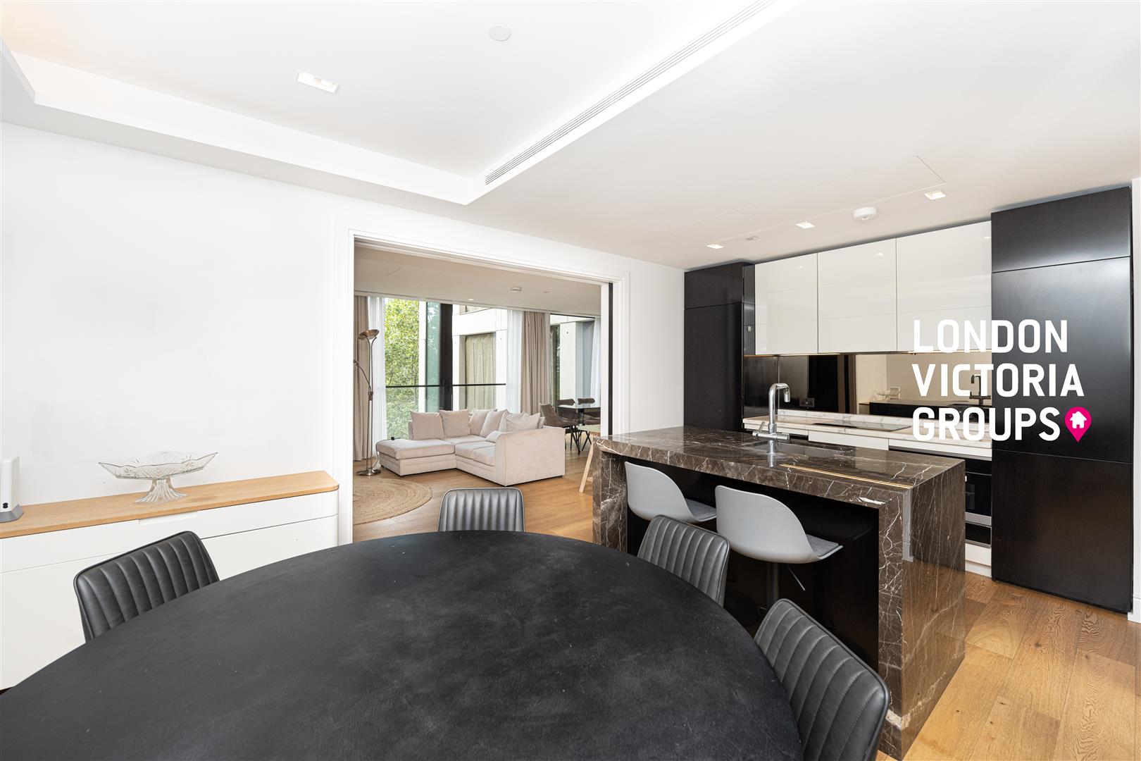 5 Belvedere Road, LONDON